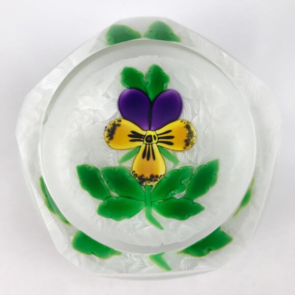 Perthshire 2000C Large Pansy Lampwork Flower Faceted Lace Ground Paperweight COA - Picture 1 of 16